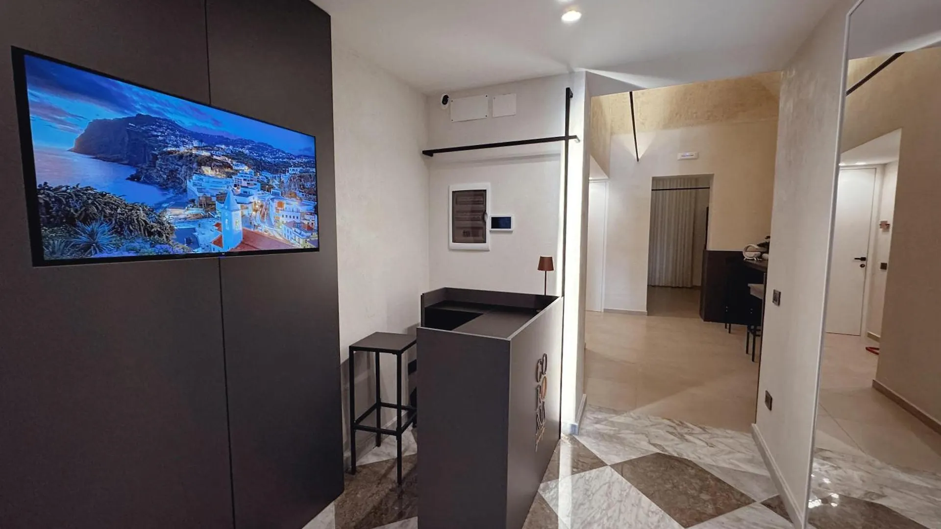 Corona Suite & Rooms Palermo 0*,  Italien