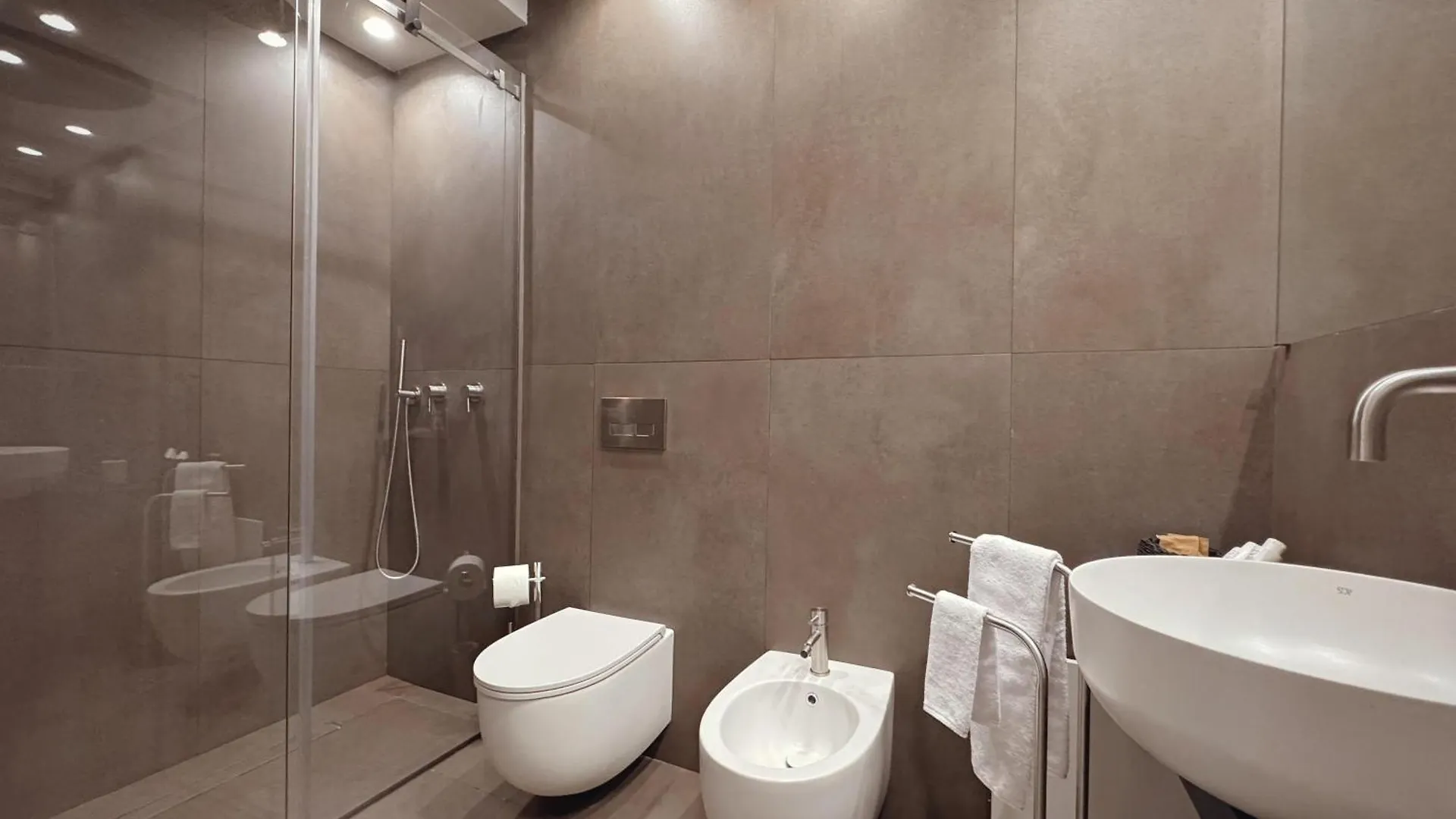 Corona Suite & Rooms Palermo 0*,
