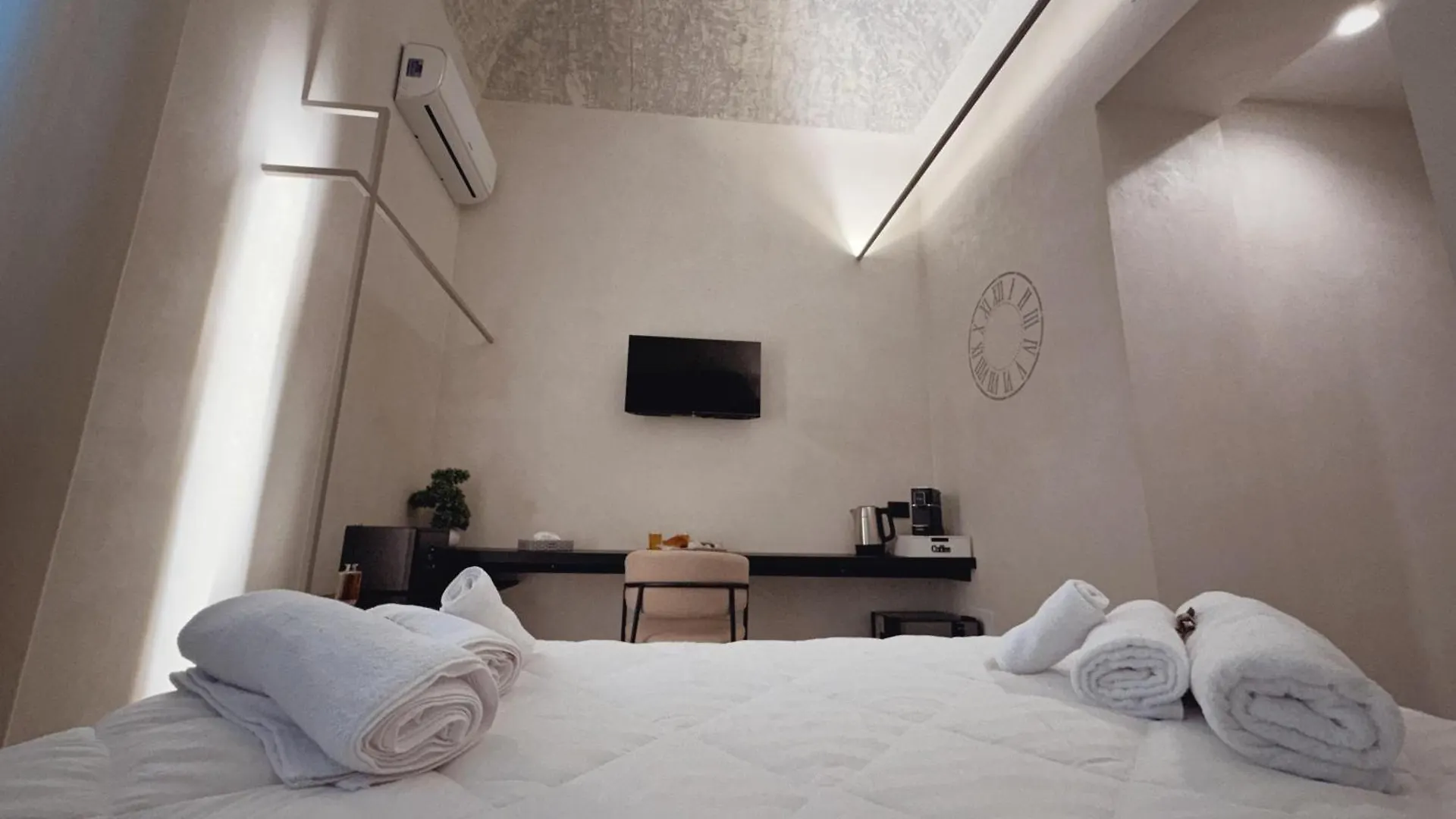 Bed and breakfast Corona Suite & Rooms Palermo