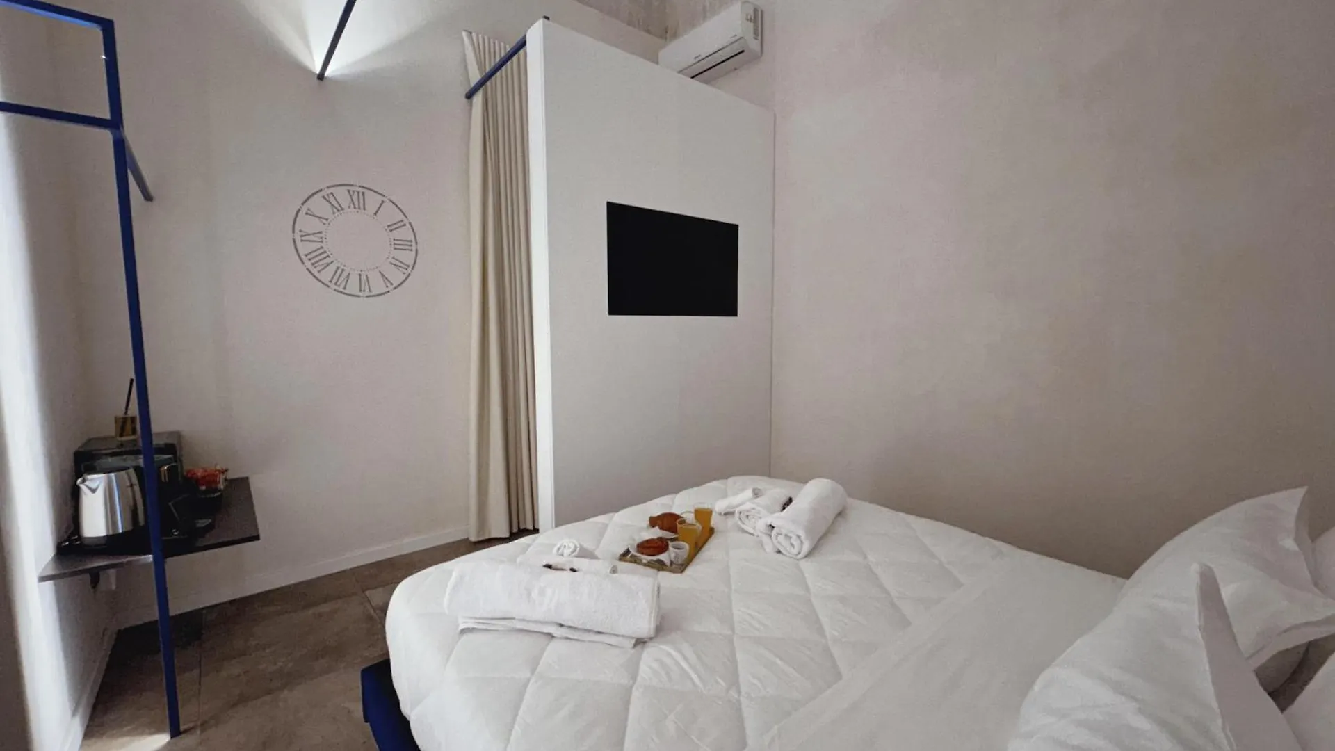 Corona Suite & Rooms Palermo 0*,