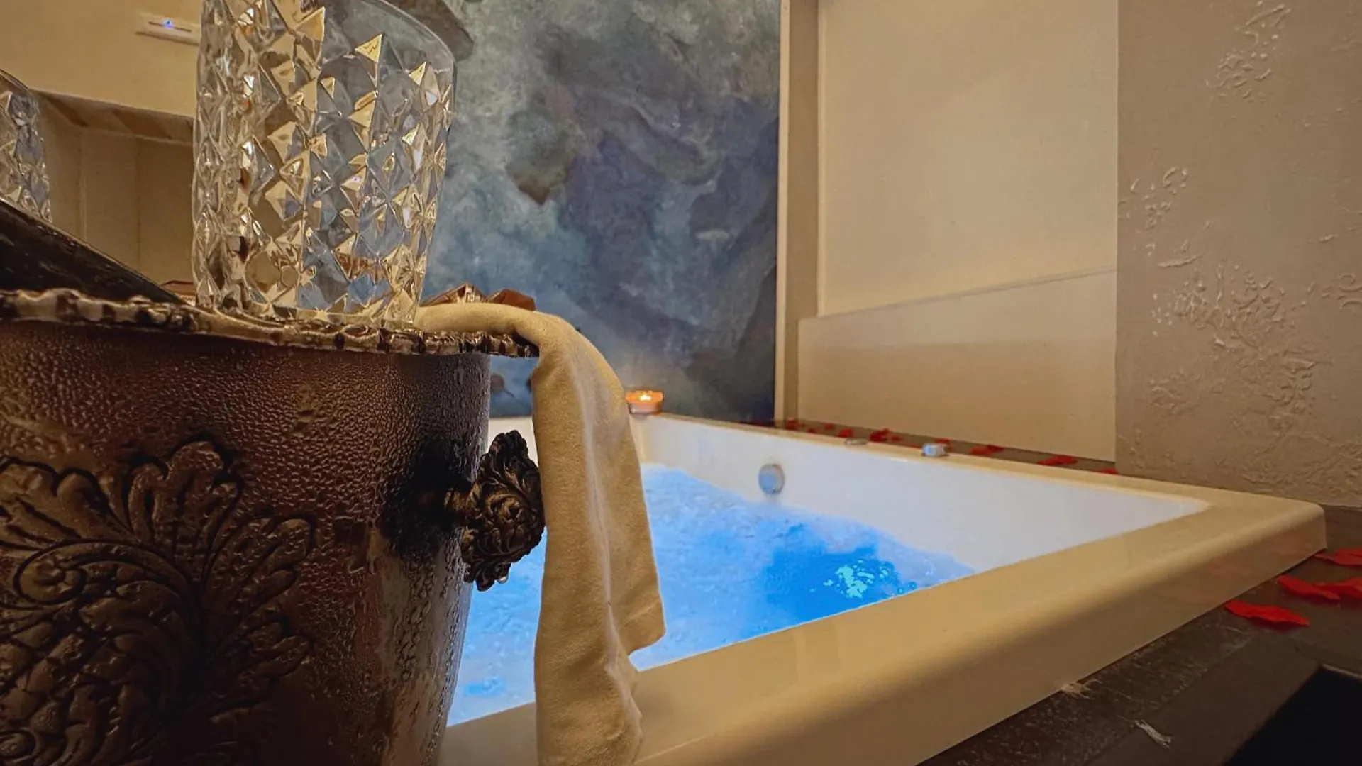 Corona Suite & Rooms Palermo 0*,