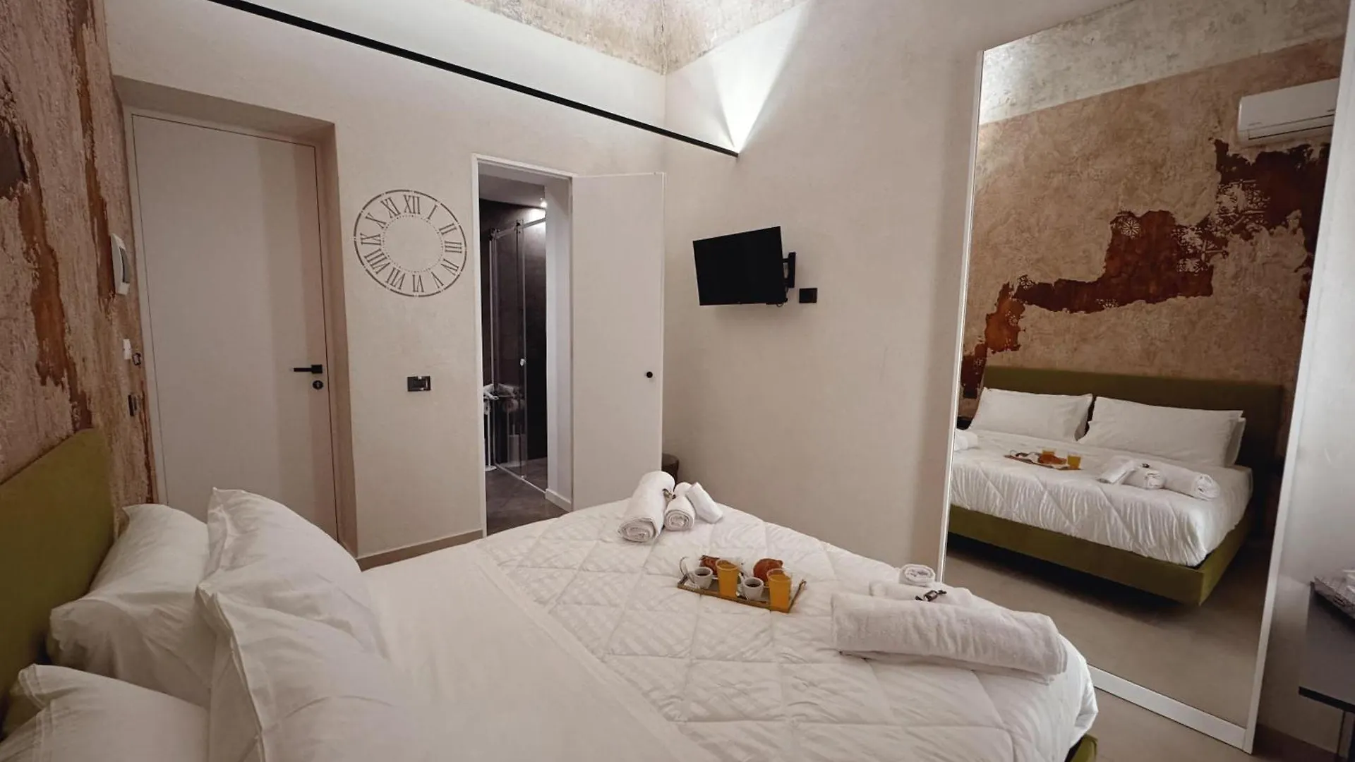 Corona Suite & Rooms Palermo 0*,